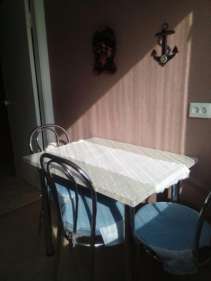 Spordi Apartment Нарва Екстер'єр фото